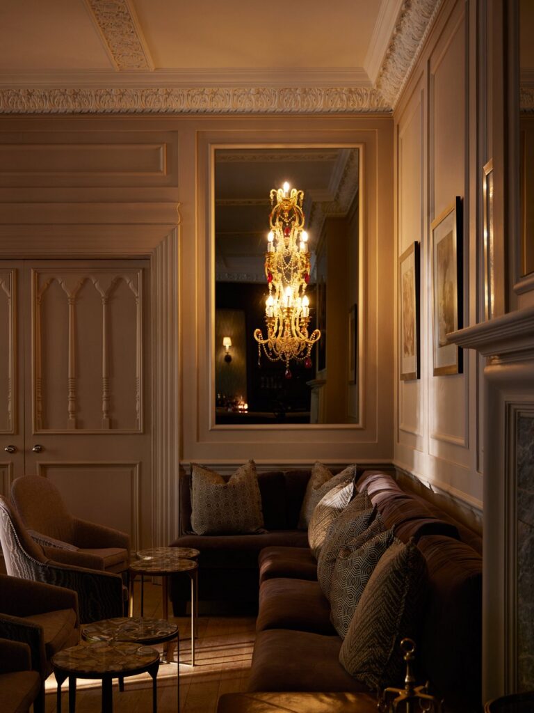 Mount Nelson Hotel with hand-restored ornamental plaster cornicing and architectural detailing throughout its dining room and Planet Bar.